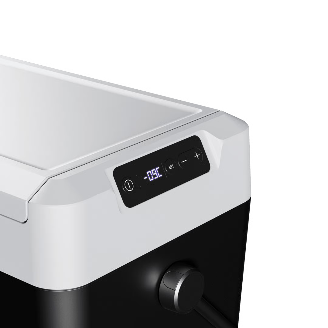 Dometic - CFF18 Portable Fridge/Freezer