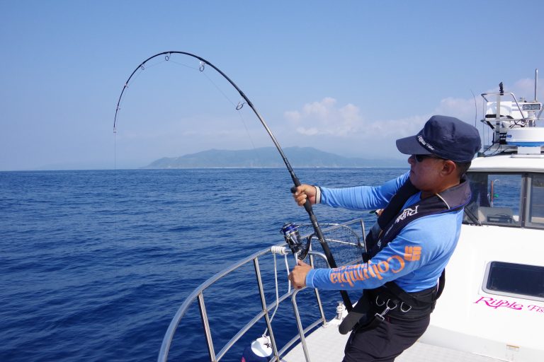 Ripple Fisher - Big Tuna 83 JAPAN SP w/ Gimbal Topwater Rod