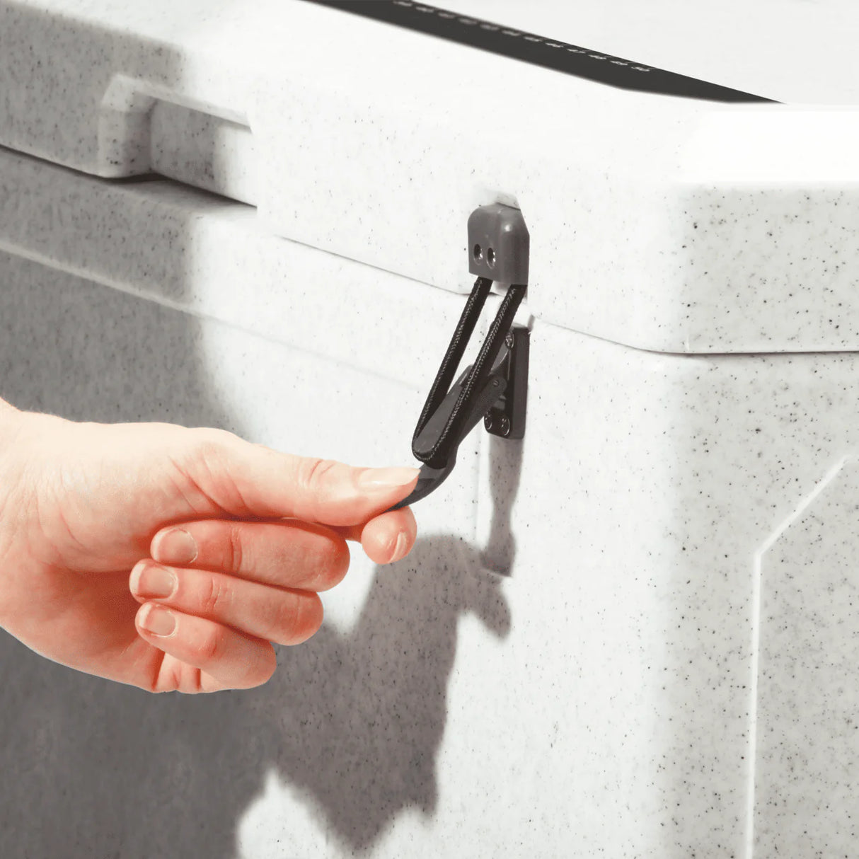 Dometic - WCI22 Rotomold Icebox