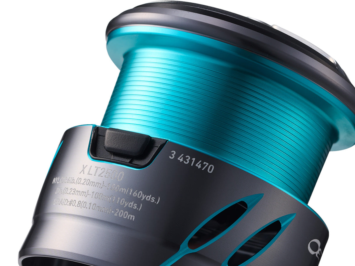 Daiwa 24 EMERALDAS X LT2500-DH | Egi Reel | Monster Fishing