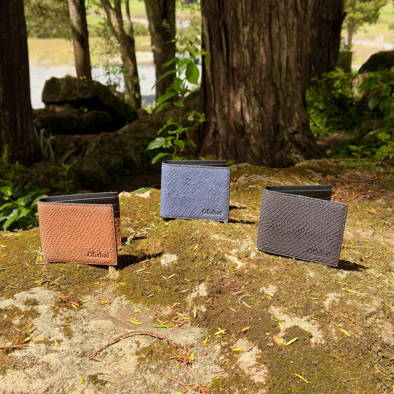 Ofishal - Fish Leather Bifold Wallet