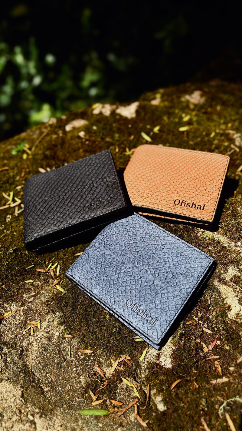 Ofishal - Fish Leather Bifold Wallet