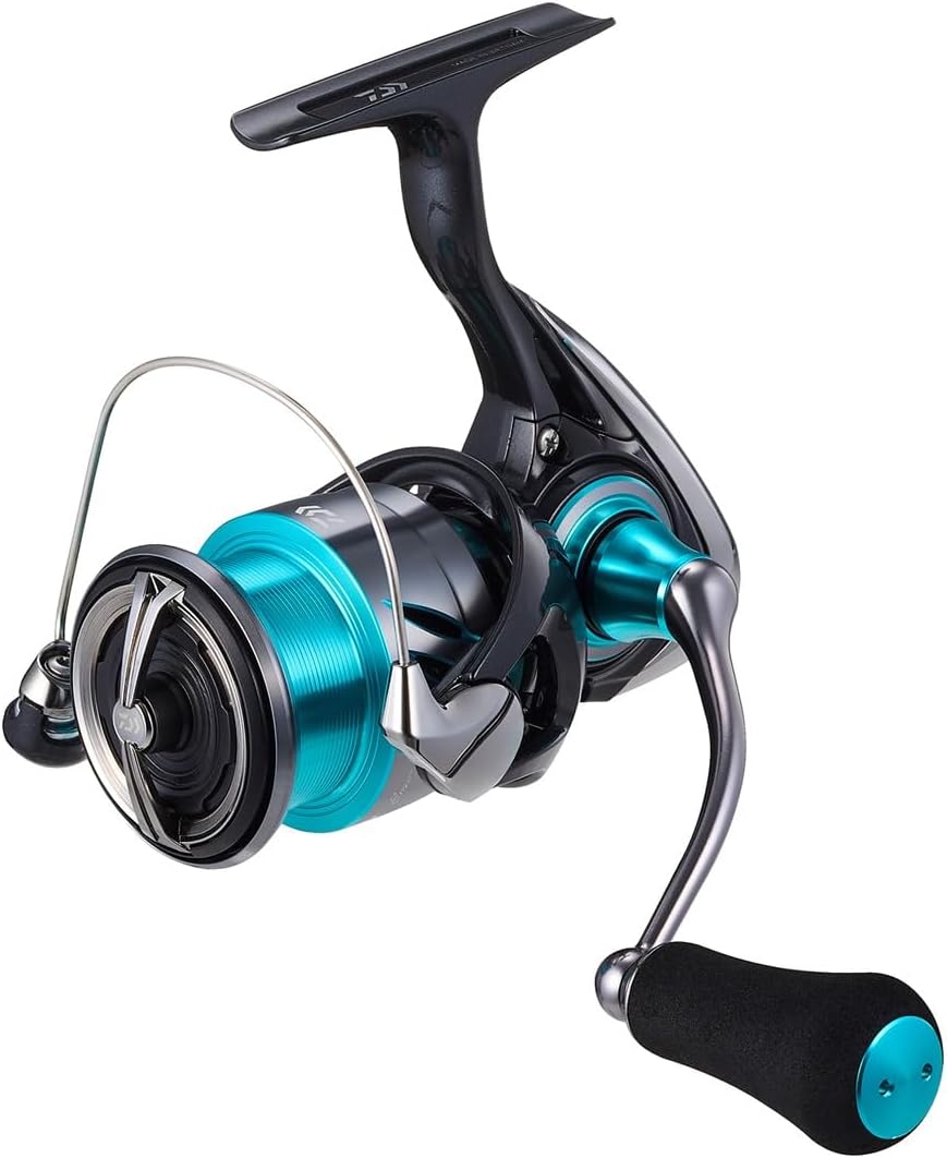 Daiwa - 24 EMERALDAS X LT2500-XH