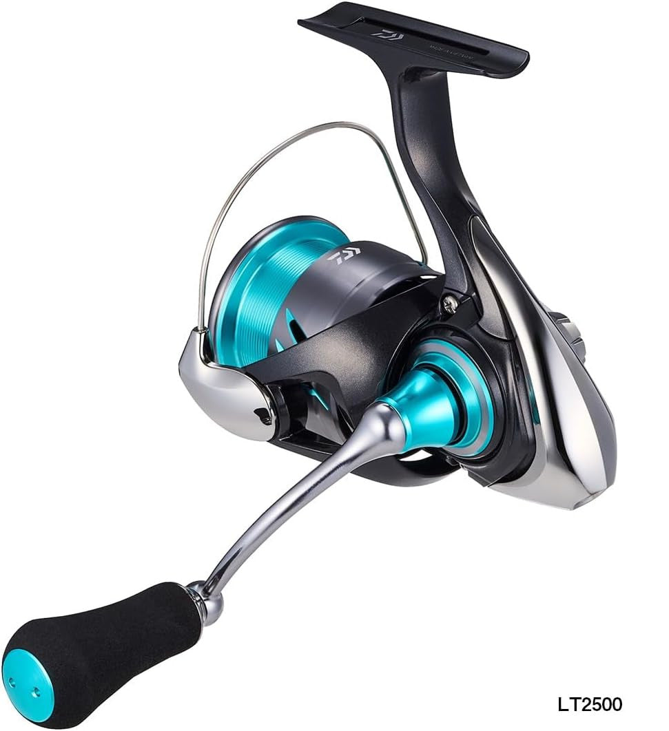 Daiwa - 24 EMERALDAS X LT2500-XH