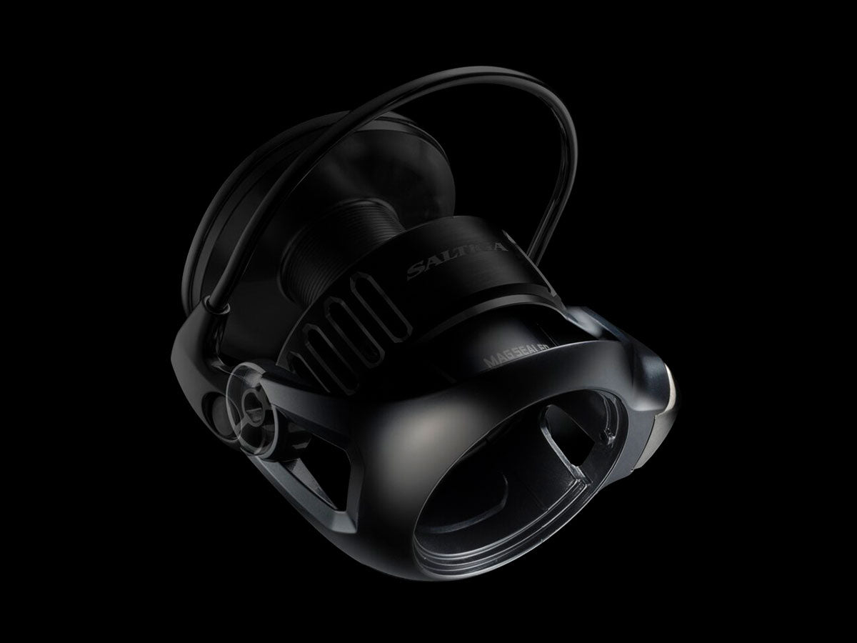 Daiwa - 25 SALTIGA 14000-XH + FREE XBraid