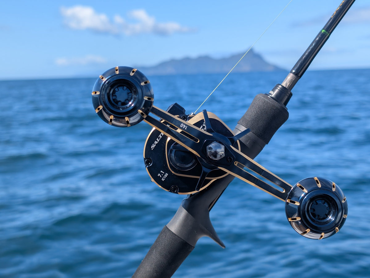 Daiwa Saltiga IC overhead reel on a jigging rod