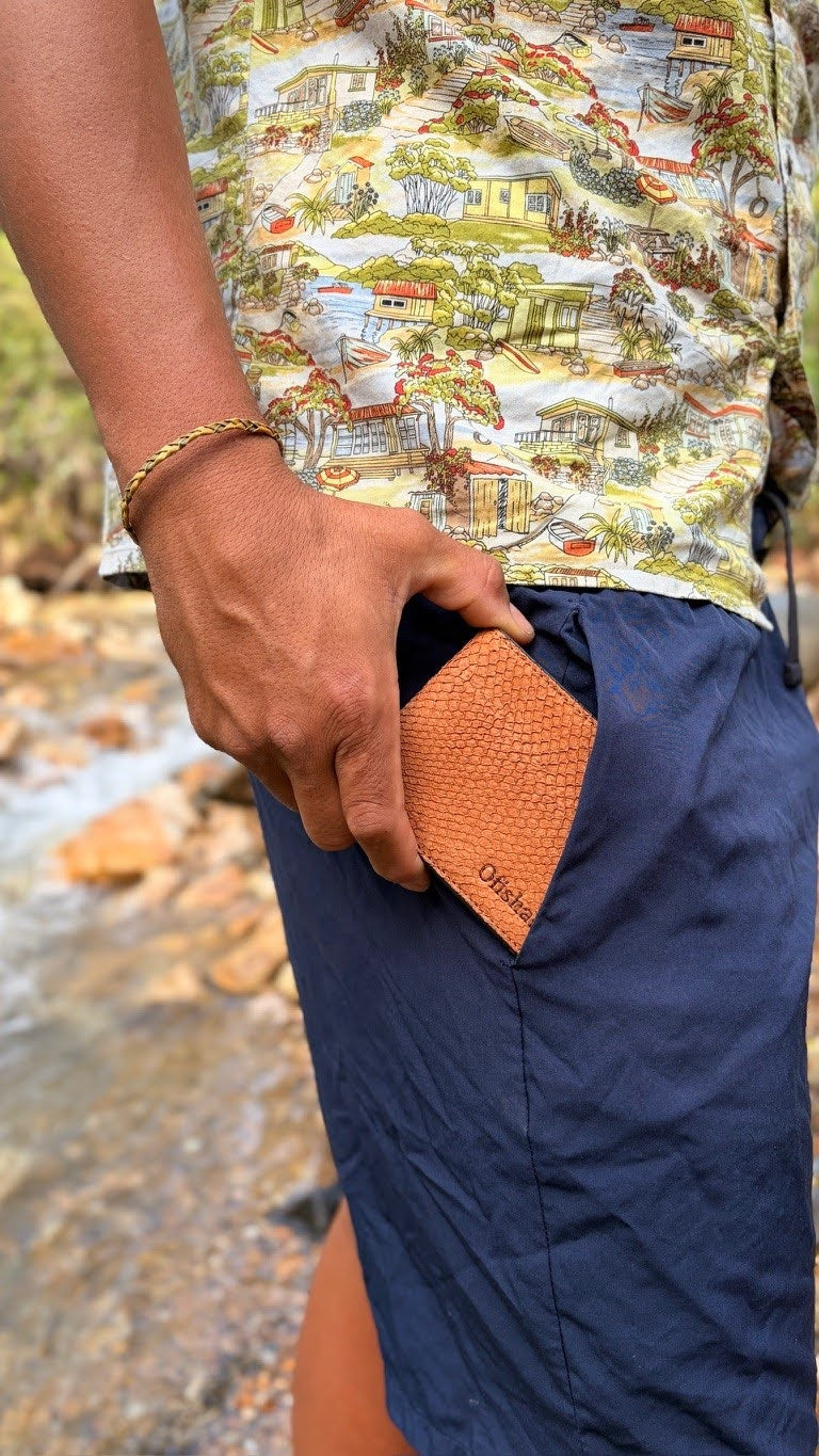 Ofishal - Fish Leather Bifold Wallet