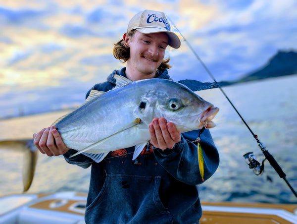 Slow pitch jig guide