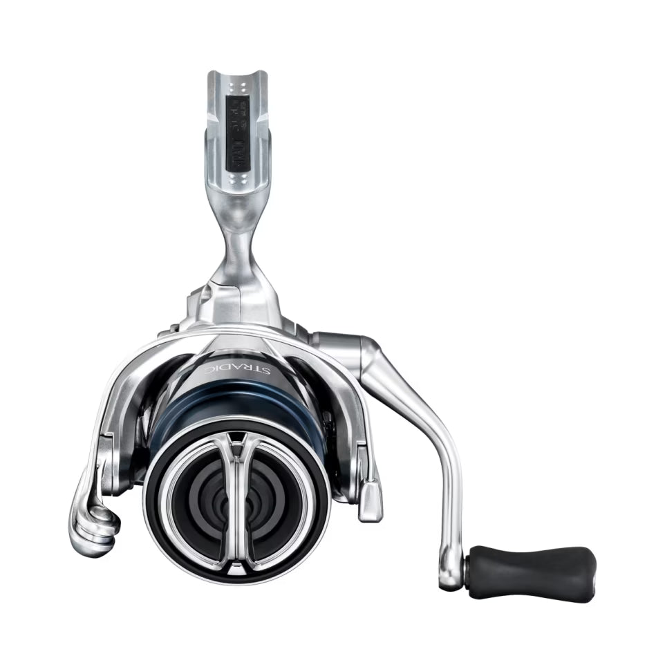 Shimano 23 STRADIC C3000HG | Softbait Reel | Monster Fishing