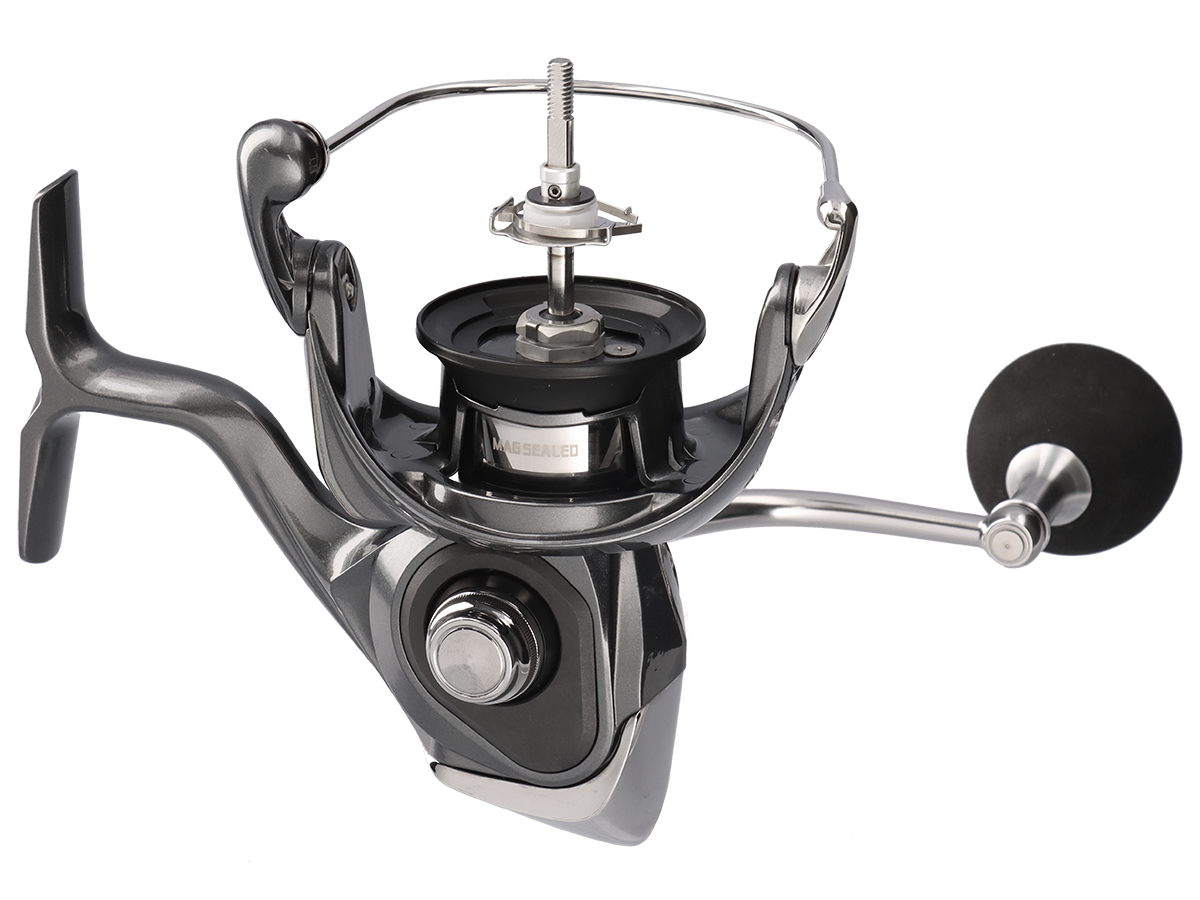 24 LUVIAS LT5000D-CXH と替えスプール Daiwa 24 LUVIAS LT5000D-CXH | 12kg Drag | Monster Fishing